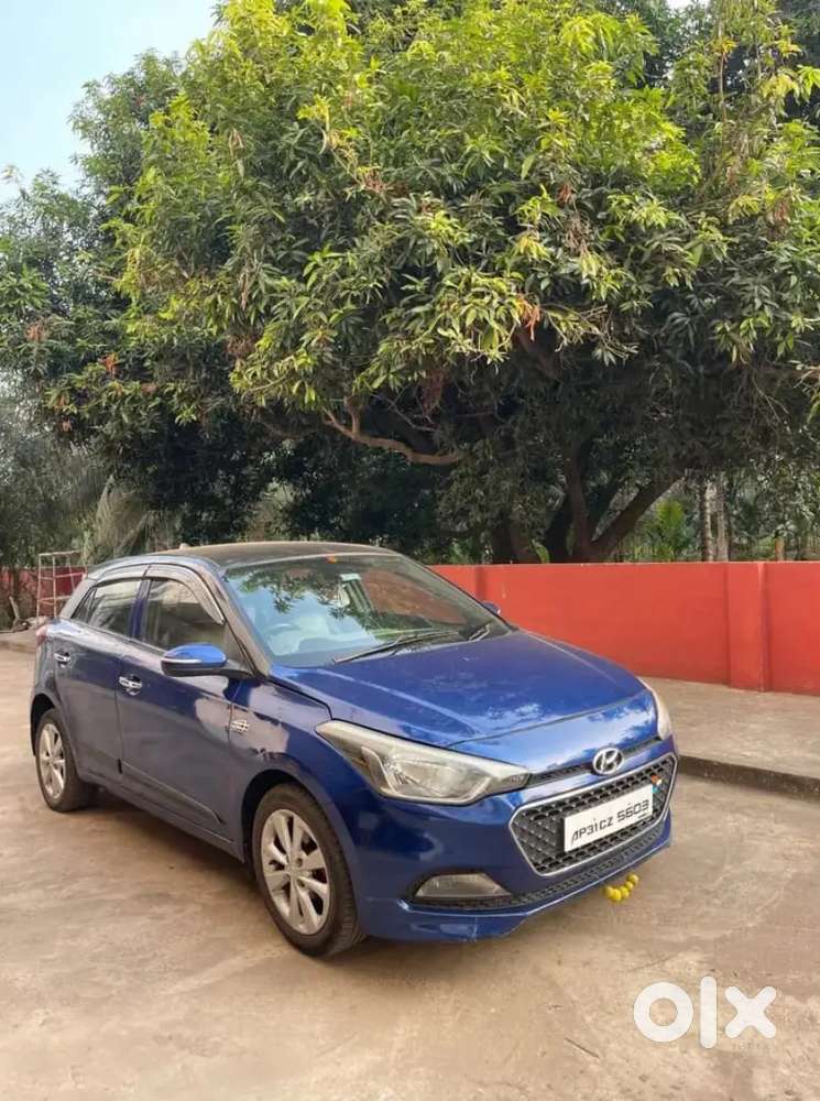 Hyundai New I20 2015 Diesel 90000 Km Driven