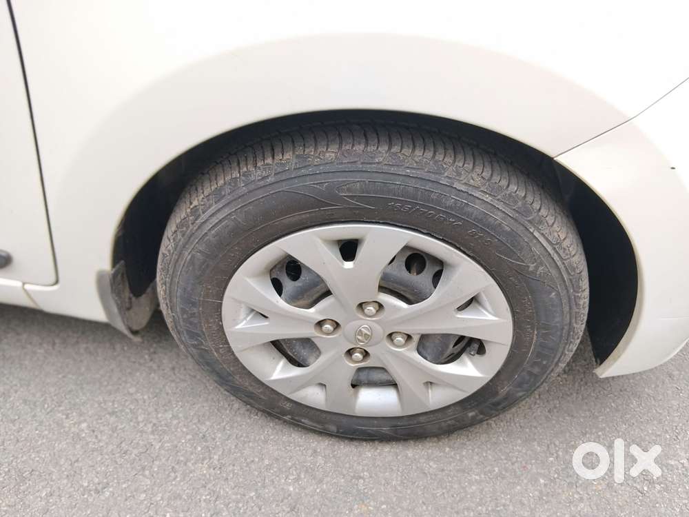 Hyundai Grand I10 Sportz, 2013, Petrol