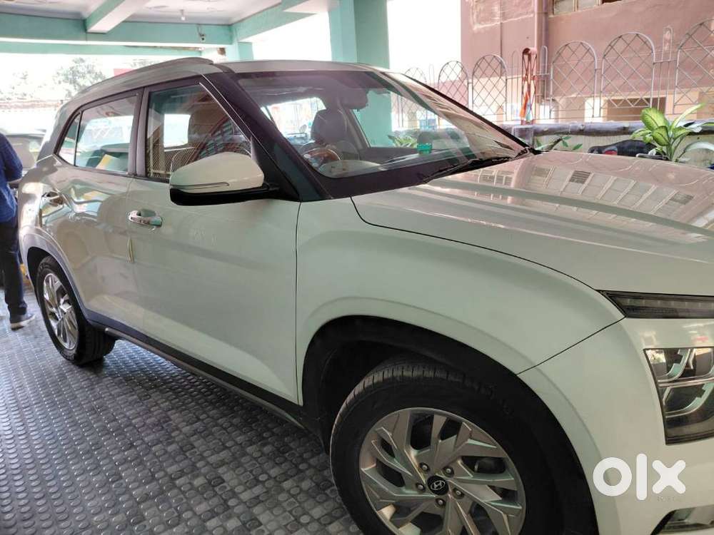 Hyundai Creta With Fancy Number 0004