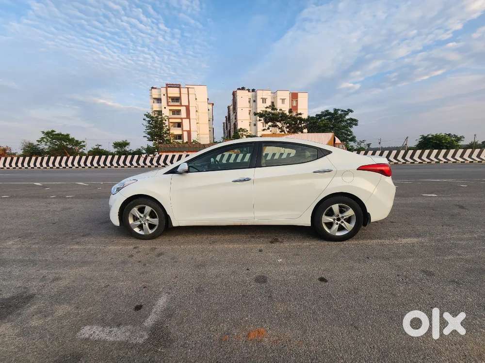 Hyundai Elantra Automatic