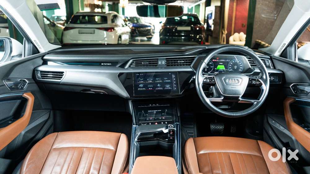 Audi Q8 E-tron 55, 2021, Electric