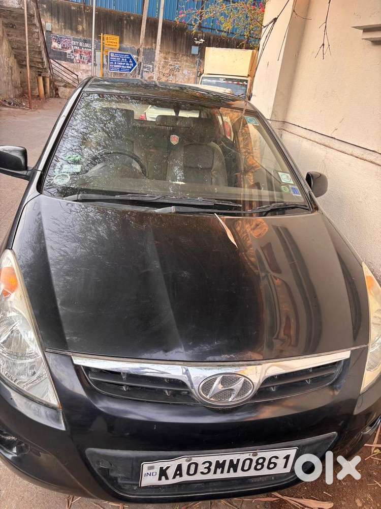 Hyundai New I20 2010 Petrol 85000 Km Driven