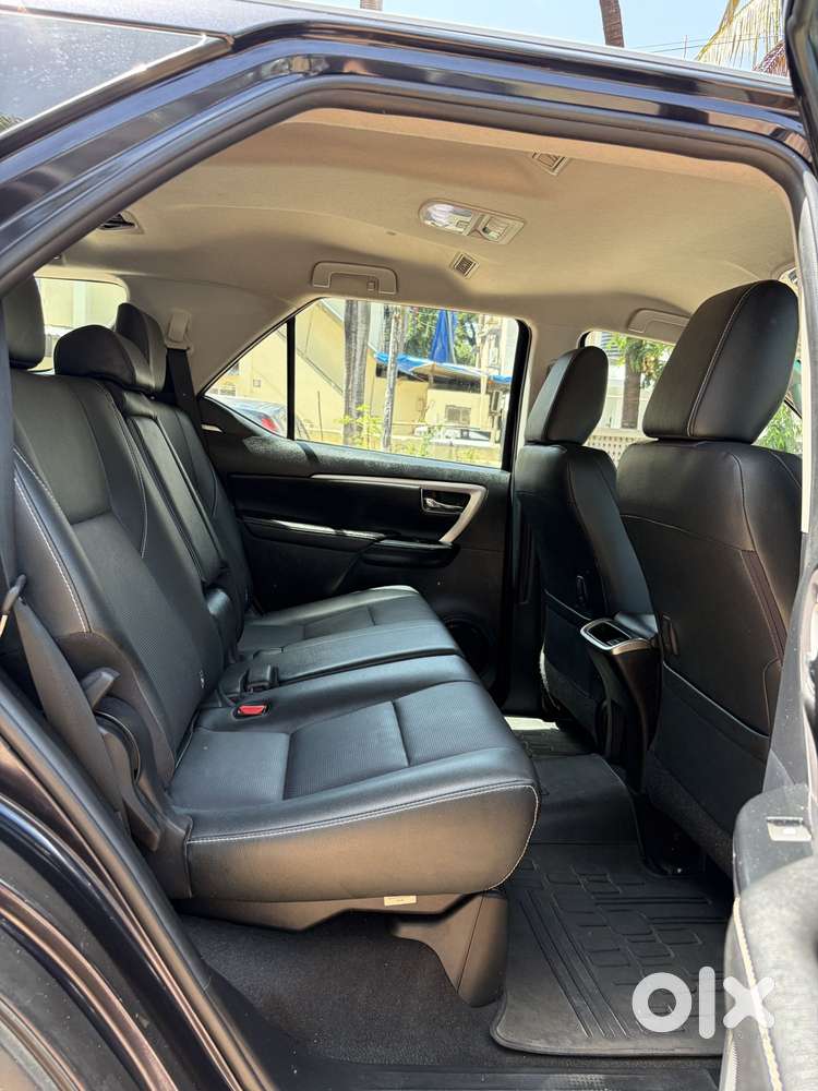 Toyota Fortuner 4x2 At 2.8 Diesel, 2023, Diesel