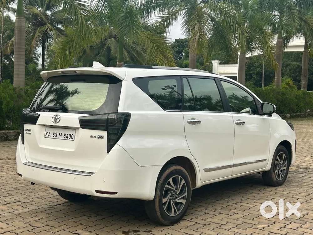 Toyota Innova Crysta 2020 Diesel Manual