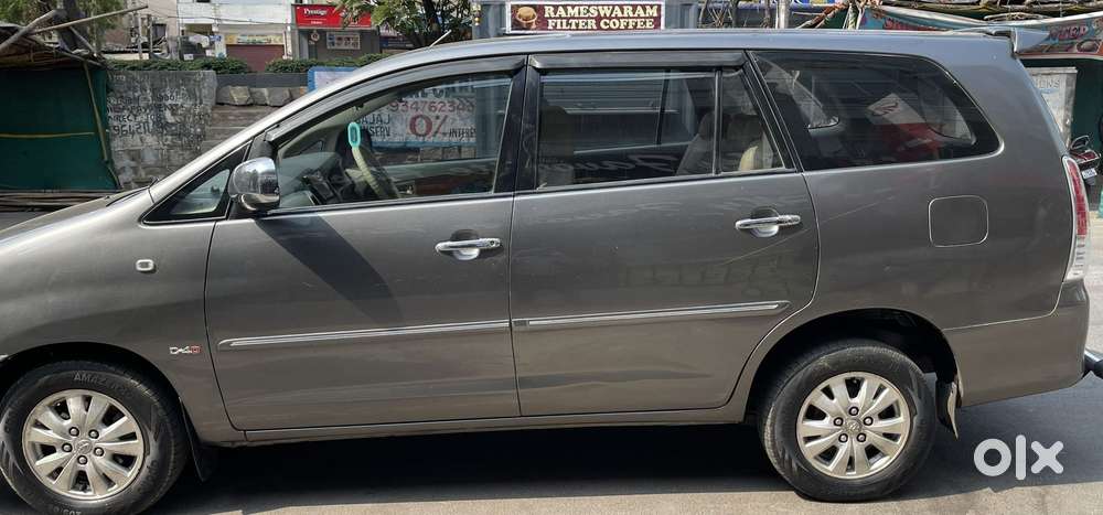Toyota Innova 2.5 Vx 8 Str, 2009, Diesel