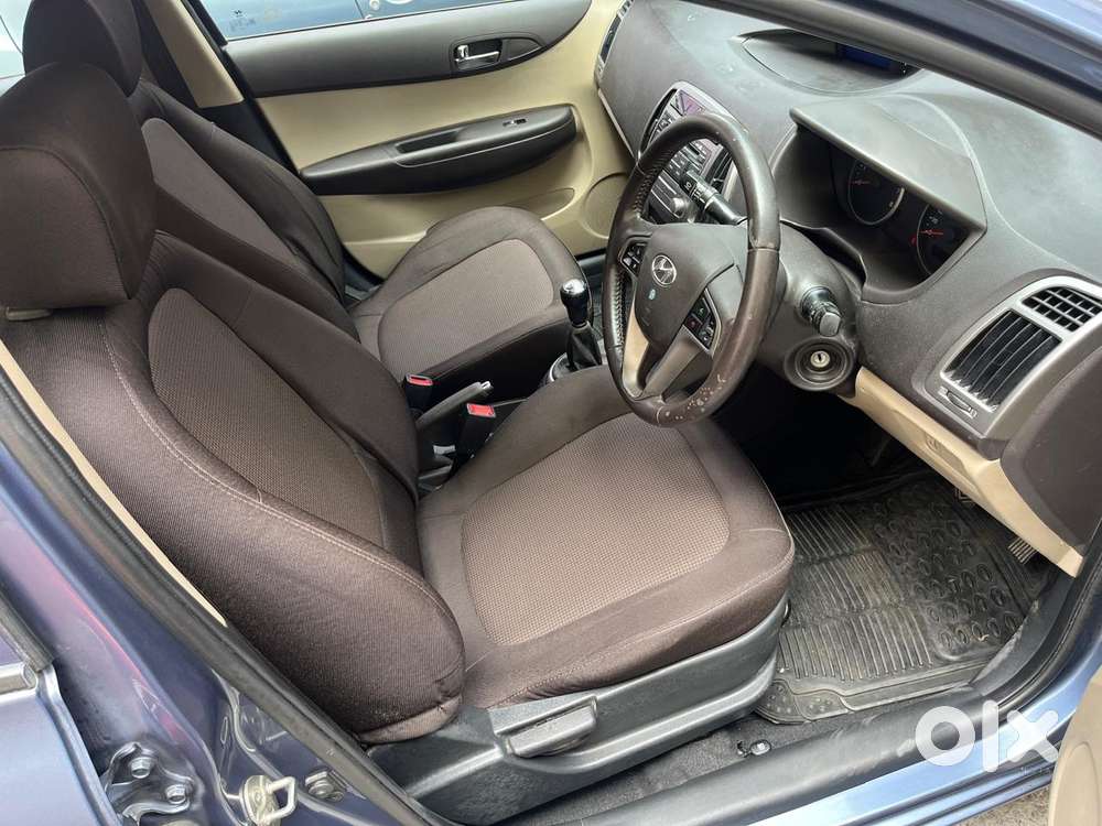 Hyundai I20 Sportz 1.2 Bs-iv, 2013, Petrol