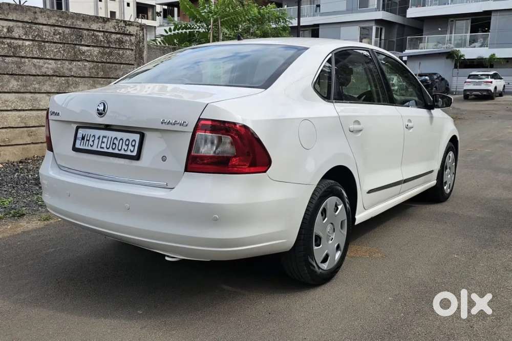 Skoda Rapid 1.6 Mpi Ambition, 2016, Petrol