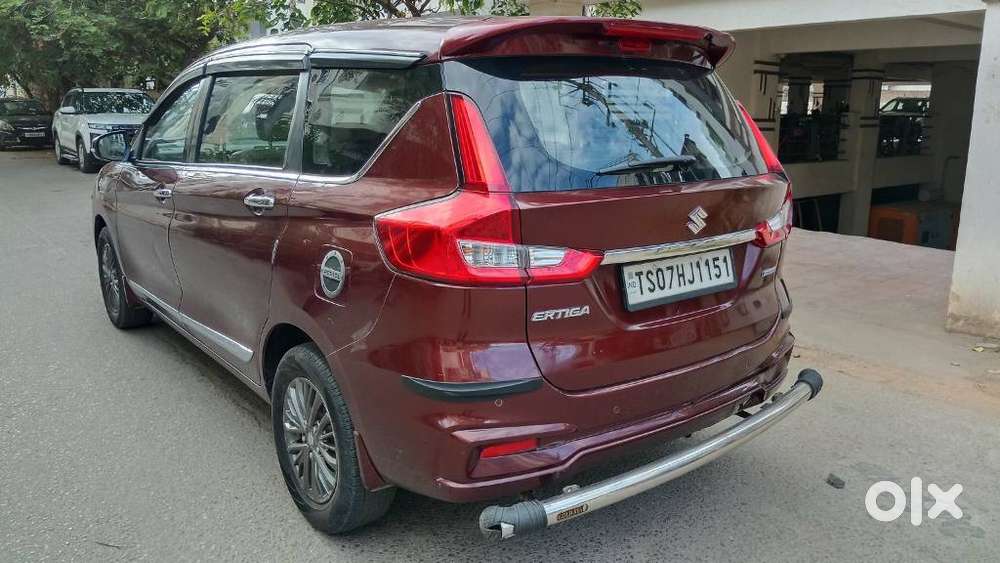 Maruti Suzuki Ertiga Zxi At Petrol, 2020, Petrol