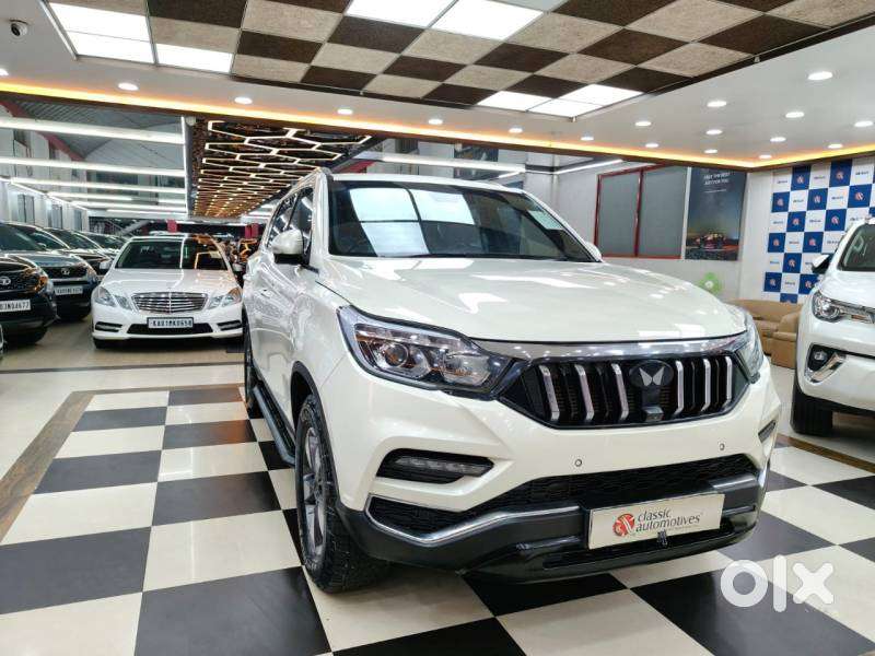 Mahindra Alturas G4 4wd At, 2021, Diesel