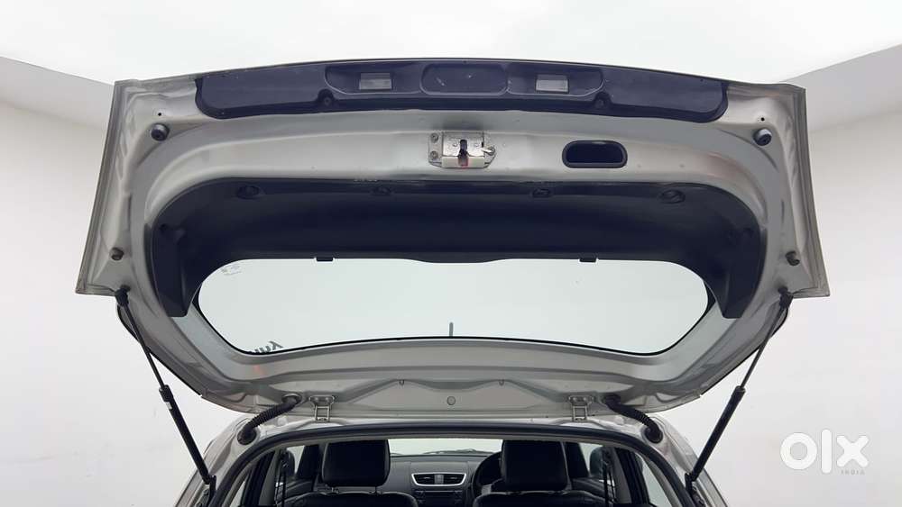 Maruti Suzuki Swift Vvt Vxi, 2015, Petrol