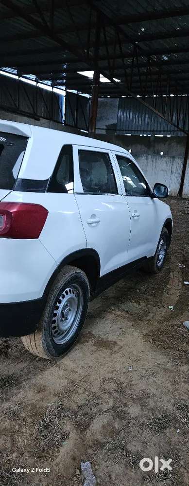 Maruti Brezza Lxi 2021