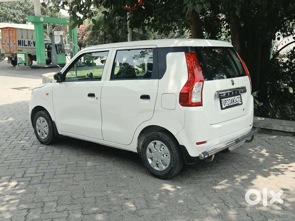 Wagonr Lxi 
First Owner 
Running.. 62000/-
Fuel.. Petrol