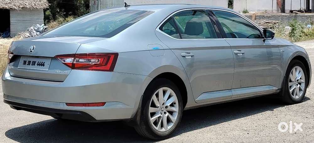 Skoda Superb L&k 2.0 Tdi At, 2016, Diesel