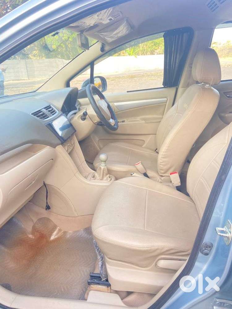 Maruti Suzuki Ertiga Vxi Shvs, 2018, Petrol