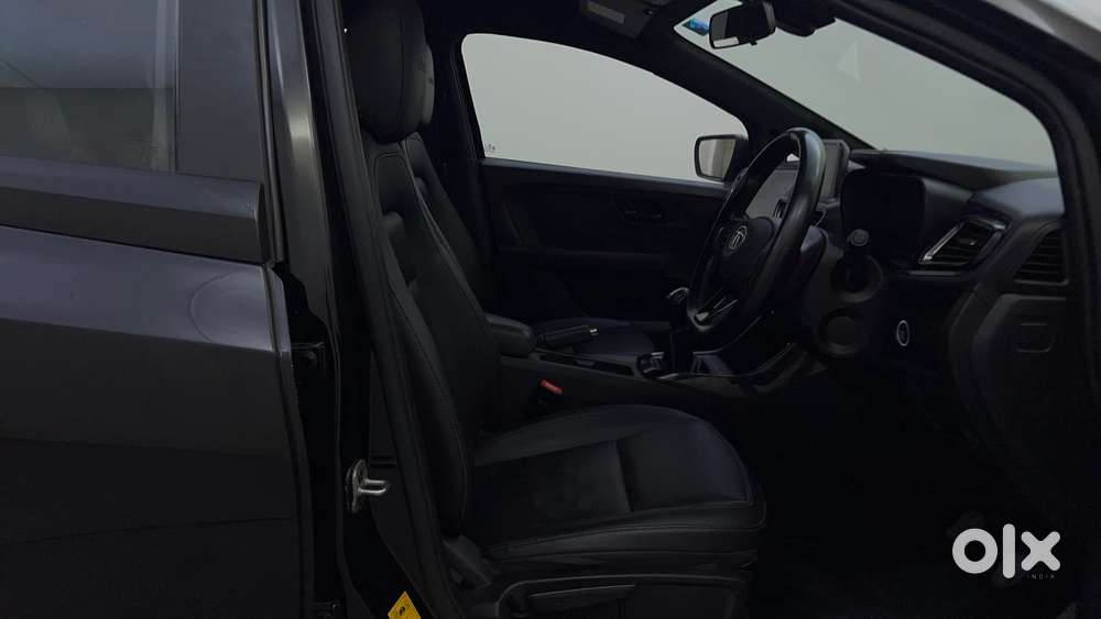 Tata Altroz 1.2 Xz Plus Dark Edition, 2021, Petrol