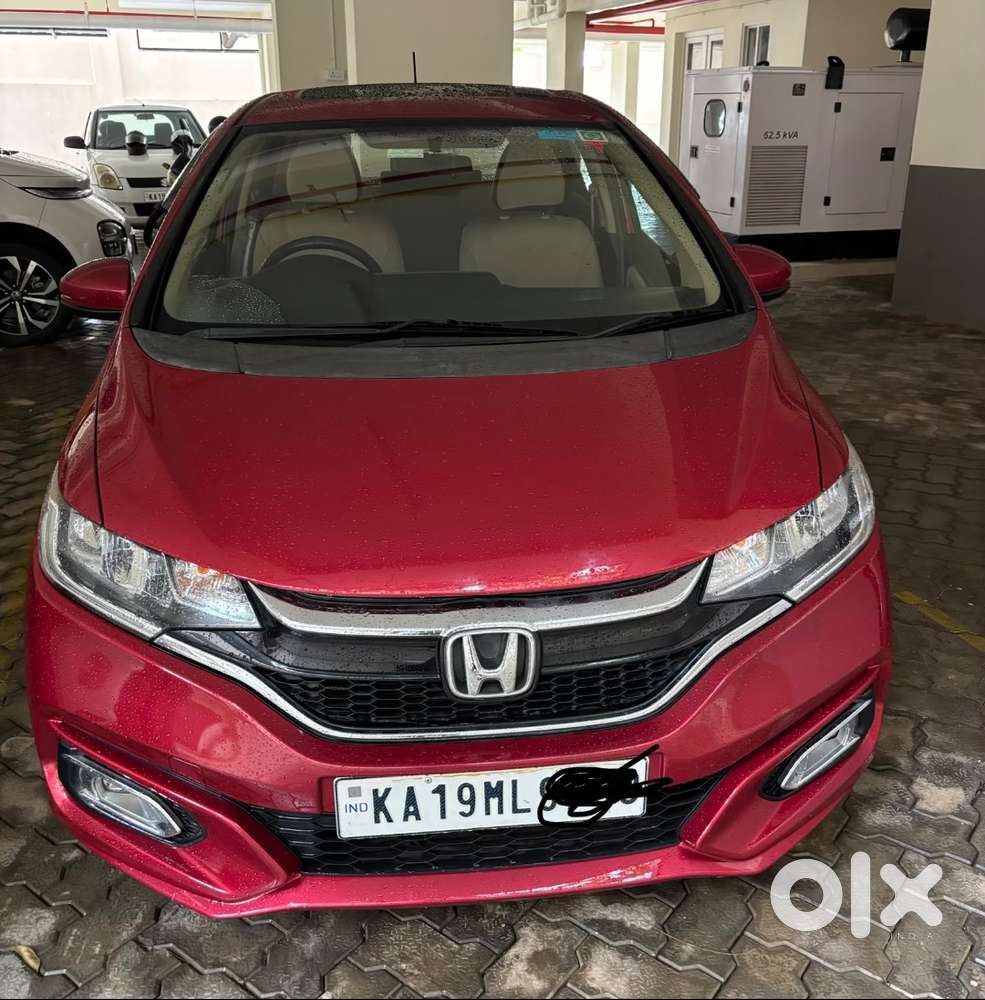Honda Jazz Zx I-vtec 2021  28,970 Km  Single Owner