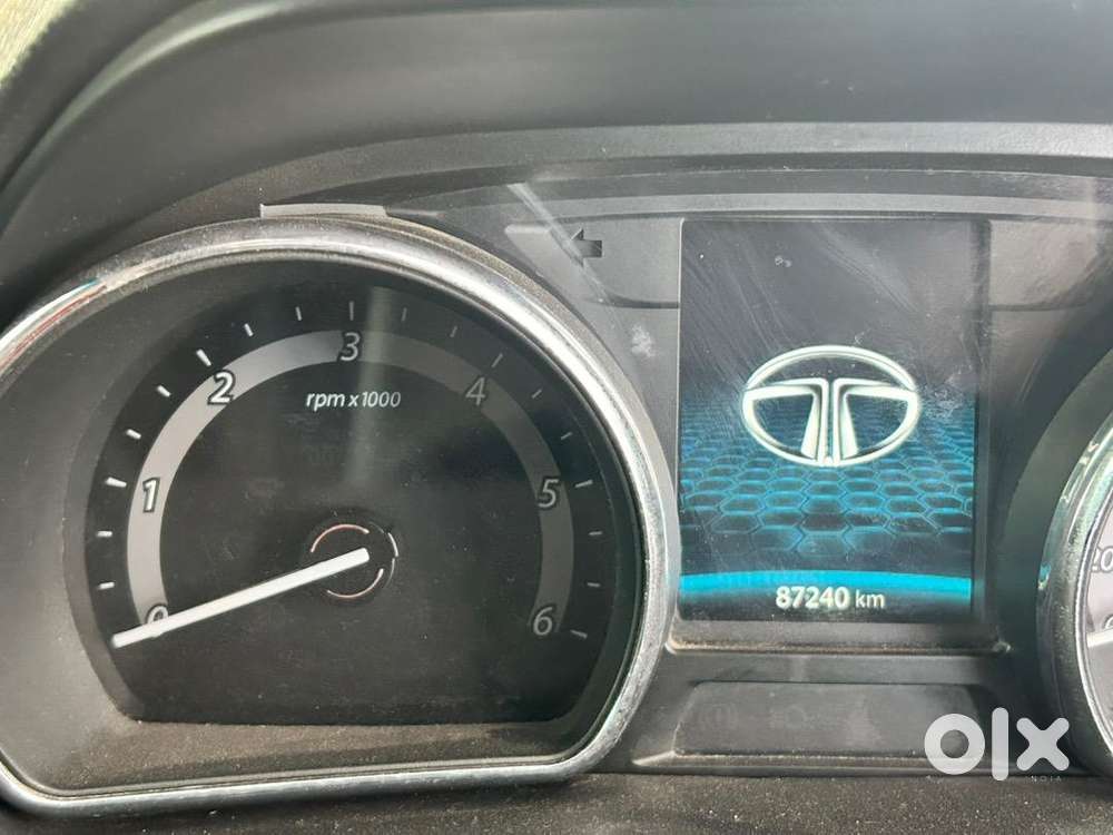 Tata Hexa 2017 Diesel Well Maintained