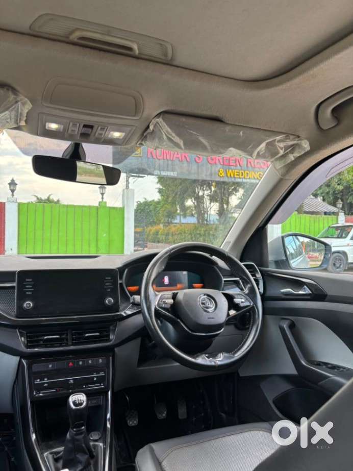 Skoda Kushaq Style 1.0l Tsi Mt, 2022, Petrol