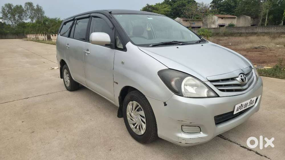 Toyota Innova 2.5 G (diesel) 8 Seater, 2007, Diesel