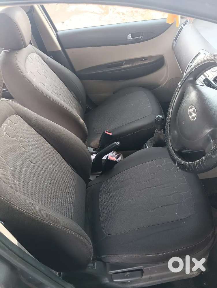 Hyundai I20 2011 Petrol 106000 Km Driven