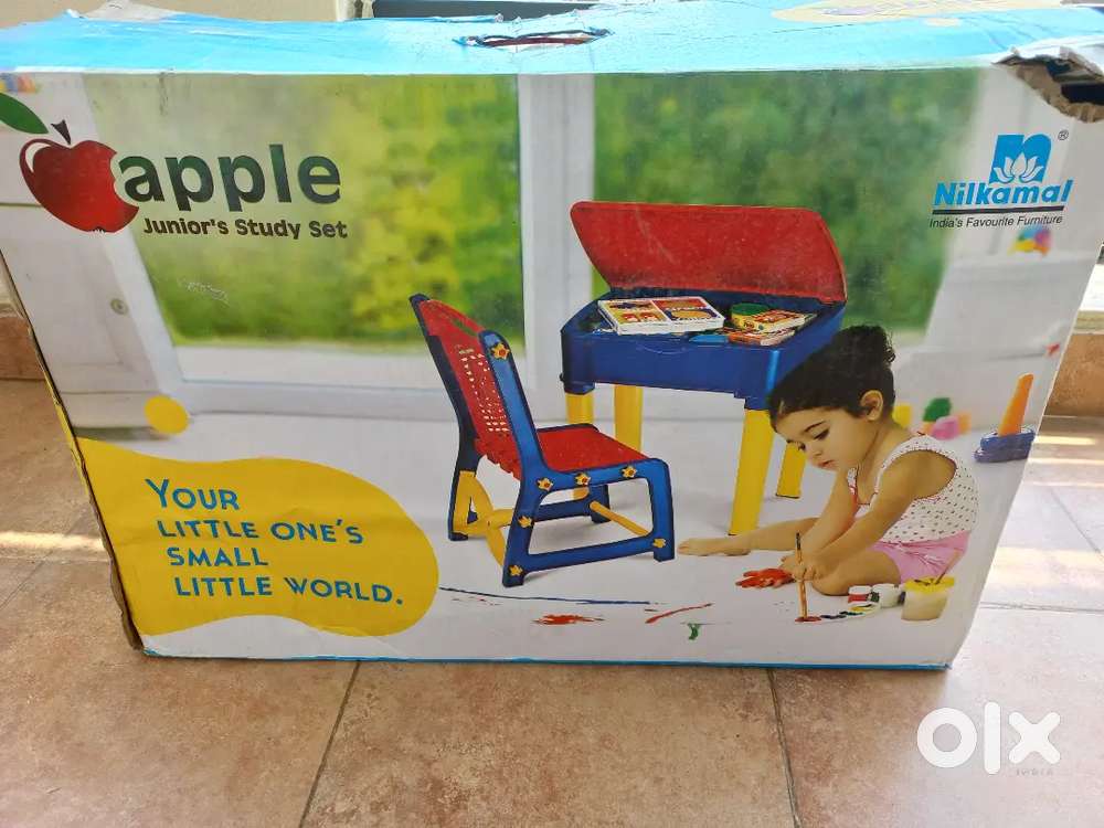 Kids Table Nilkamal
