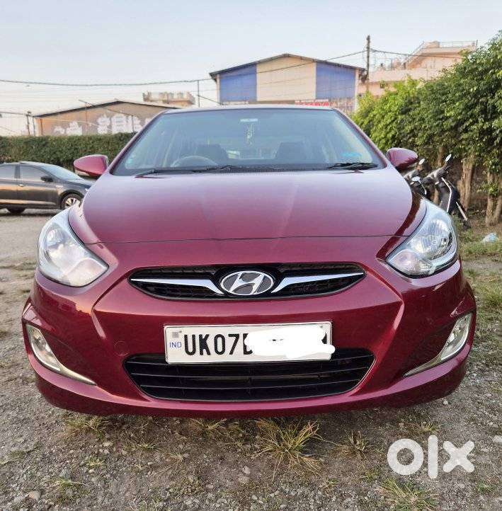 Hyundai Verna Fluidic 1.6 Vtvt Sx Opt, 2014, Petrol