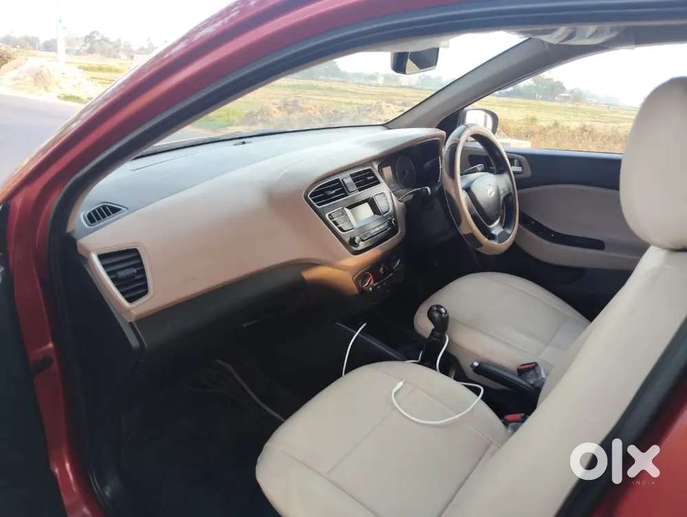 Hyundai I20 2018 Petrol 29937 Km Driven