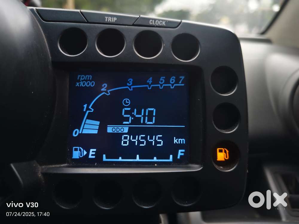 Chevrolet Beat, 2010, Petrol
