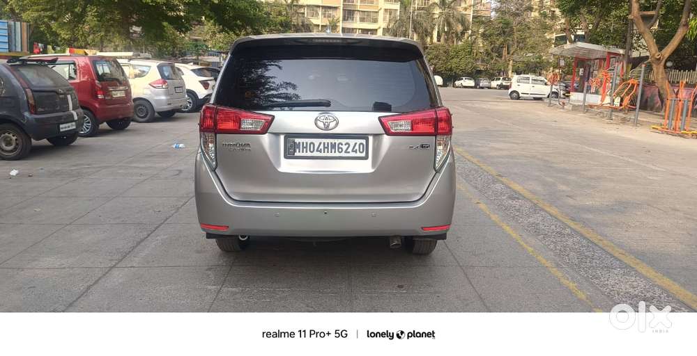 Toyota Innova Crysta 2.4 G Mt 8s, 2016, Diesel