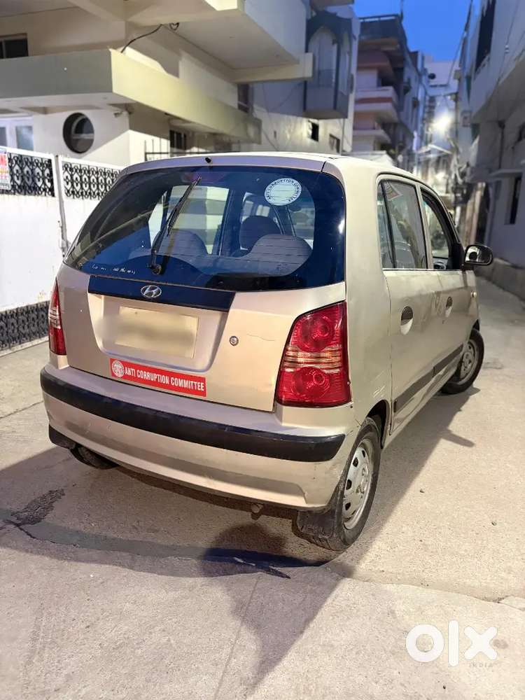 Hyundai Santro Limited Edition All 4 Power Windows Very Less Driven.