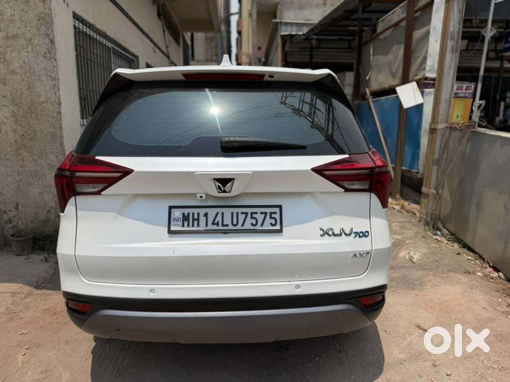 Mahindra Xuv700 2024 Diesel Well Maintained