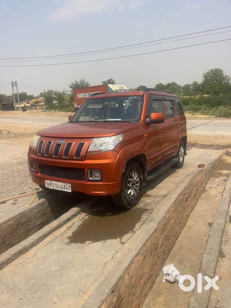 Mahindra Tuv 300 2015 Diesel Good Condition