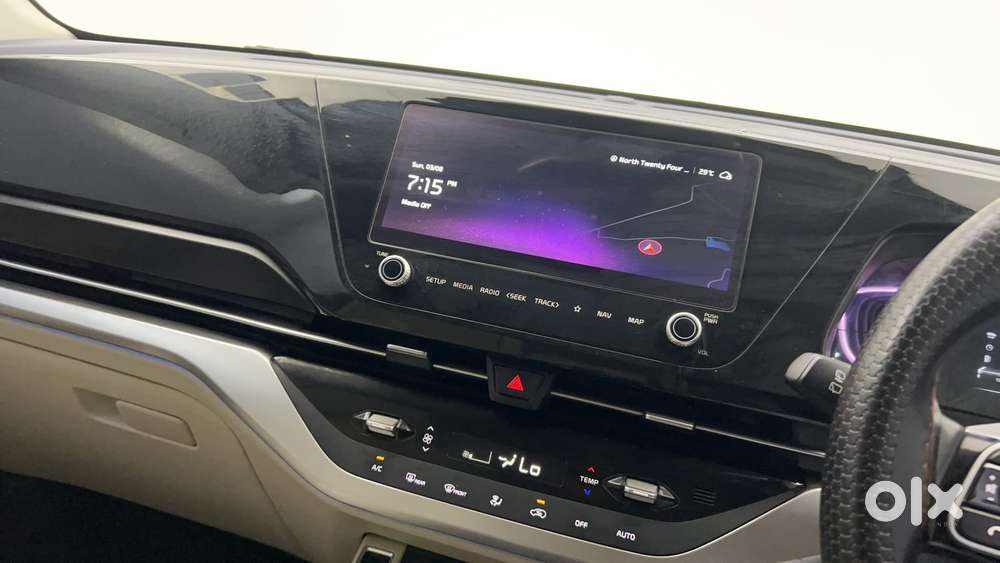 Kia Carens 1.5 Luxury Plus Turbo 7 Str, 2023, Petrol