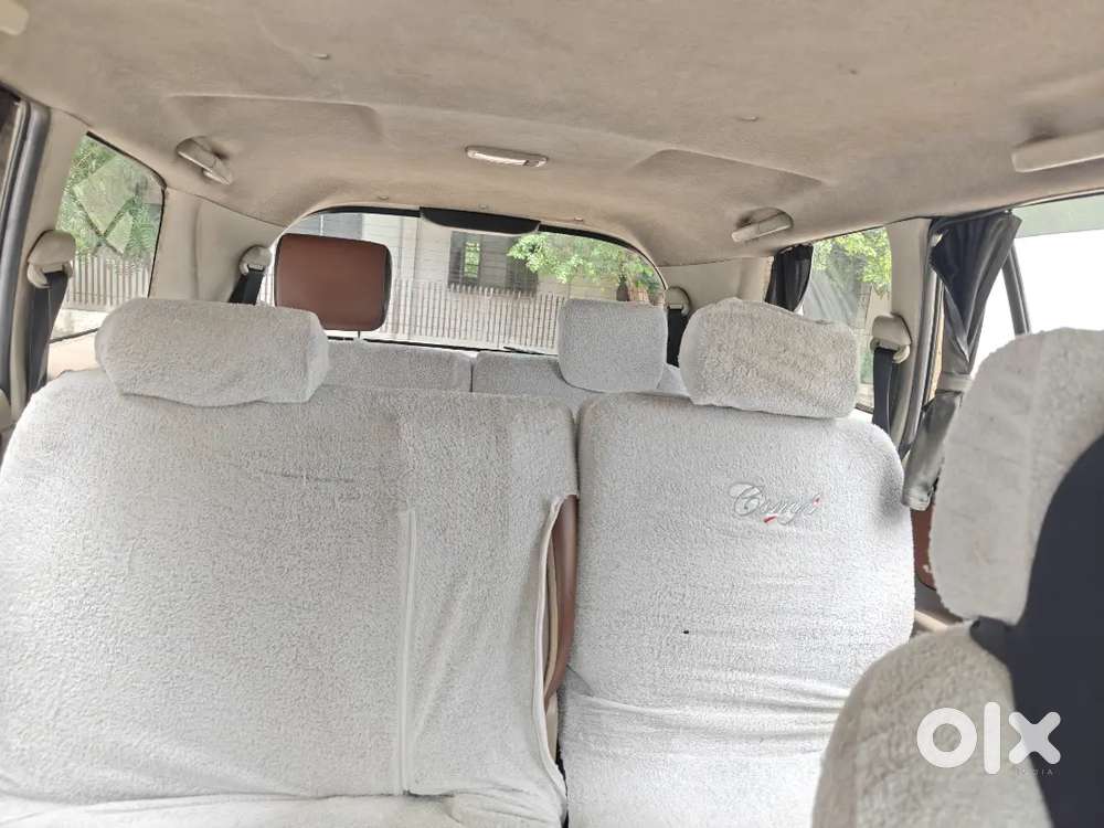 Toyota Innova V Diesel 2015