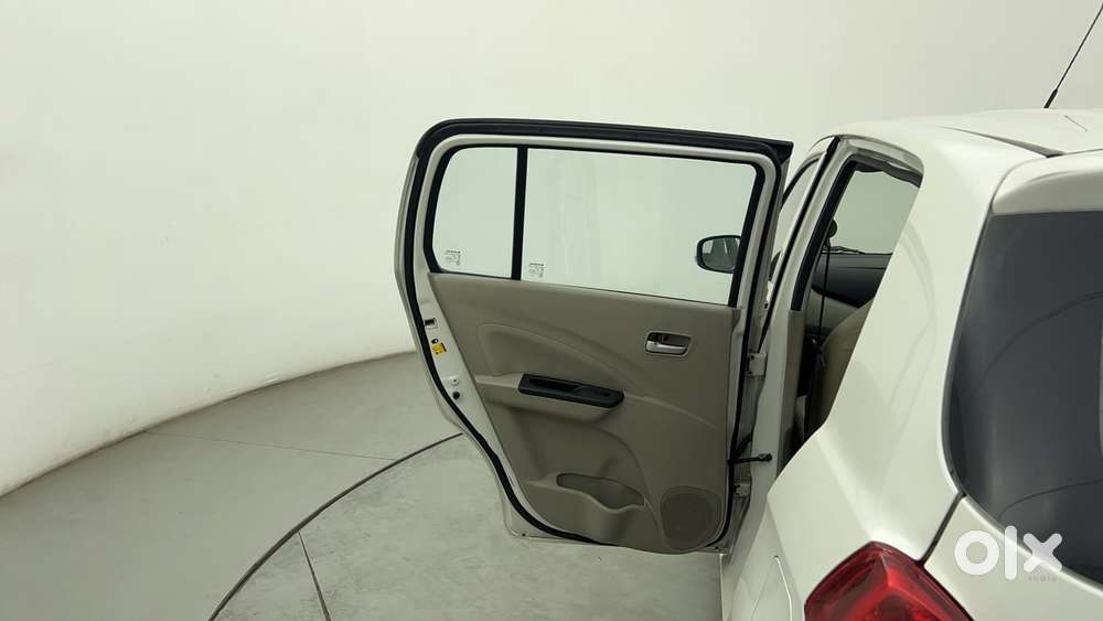 Maruti Suzuki Celerio Zxi Optional Amt, 2016, Petrol