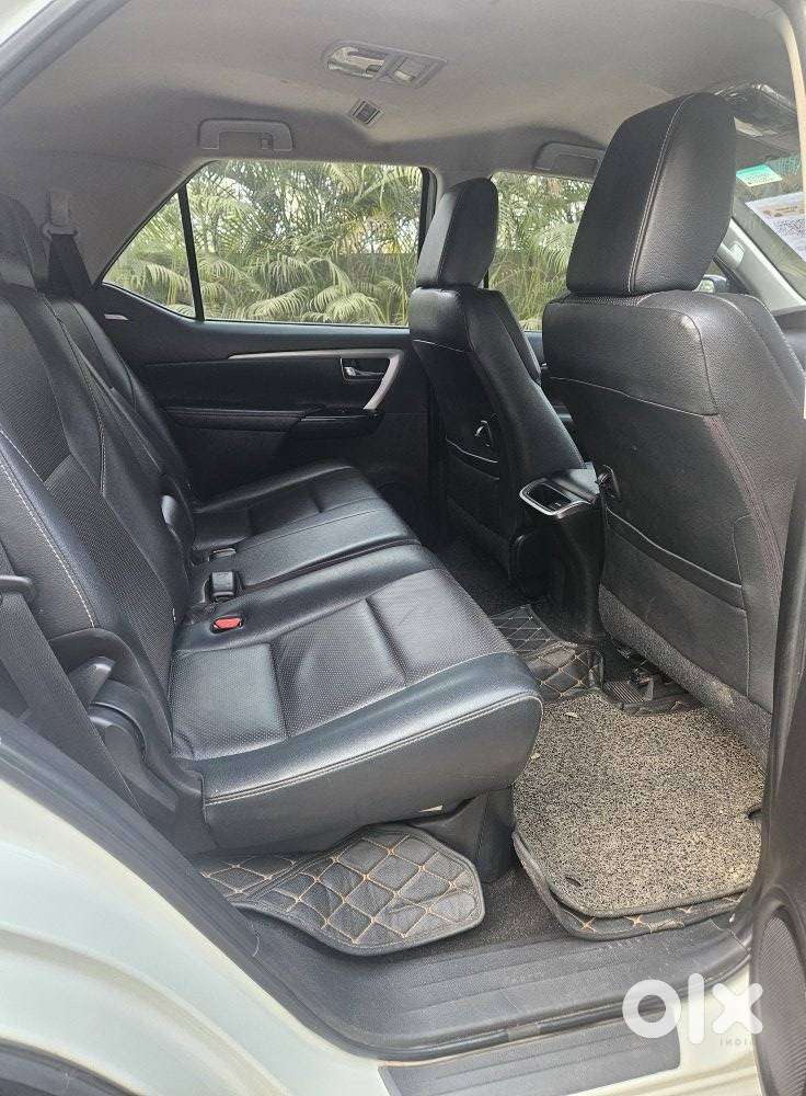 Toyota Fortuner 4x2 Mt 2.8 Diesel, 2021, Diesel