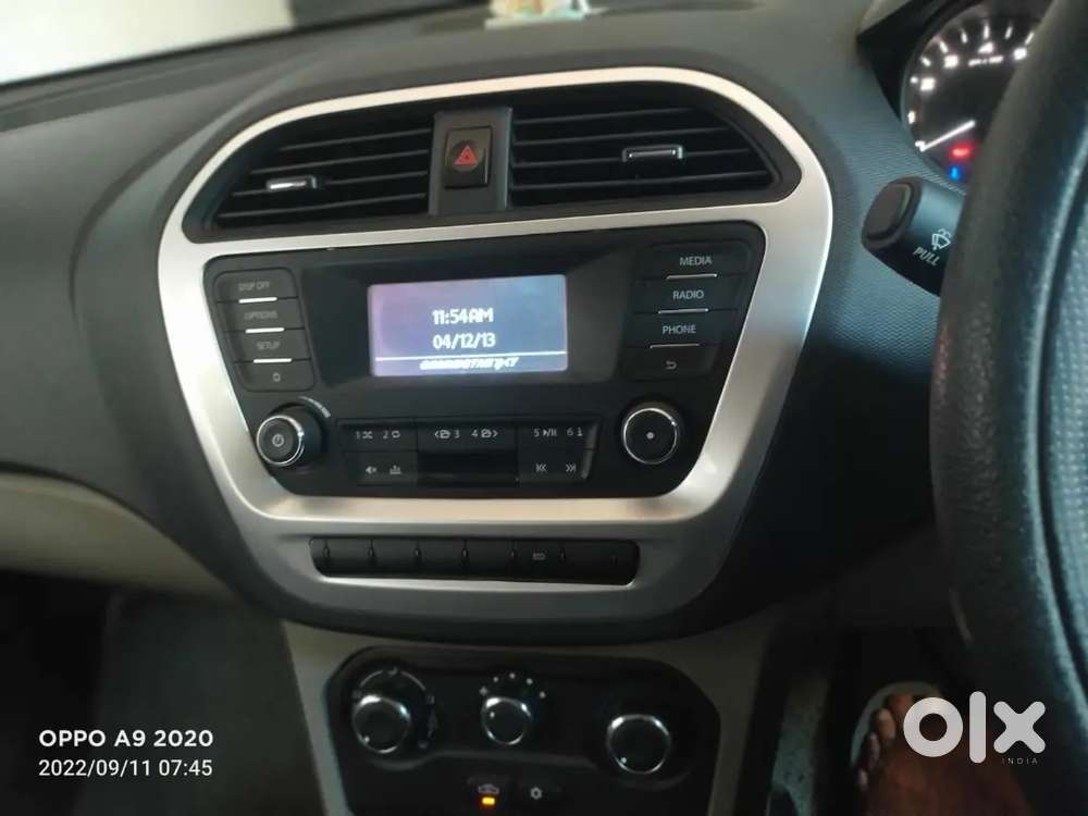 Tata Tiago Revotron Xt 2016