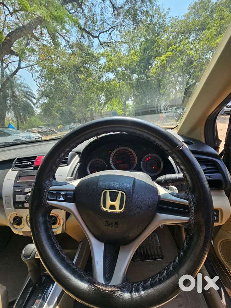 Honda City 2011-2013 V At Exclusive, 2011, Petrol