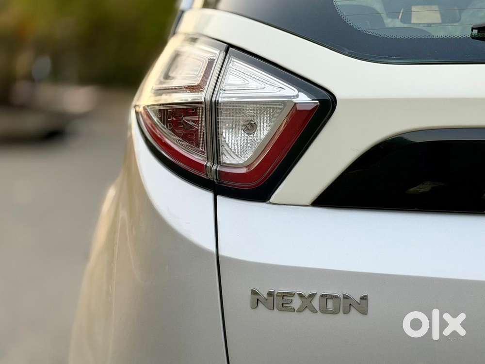 Tata Nexon 1.5 Revotorq Xz Plus, 2018, Petrol