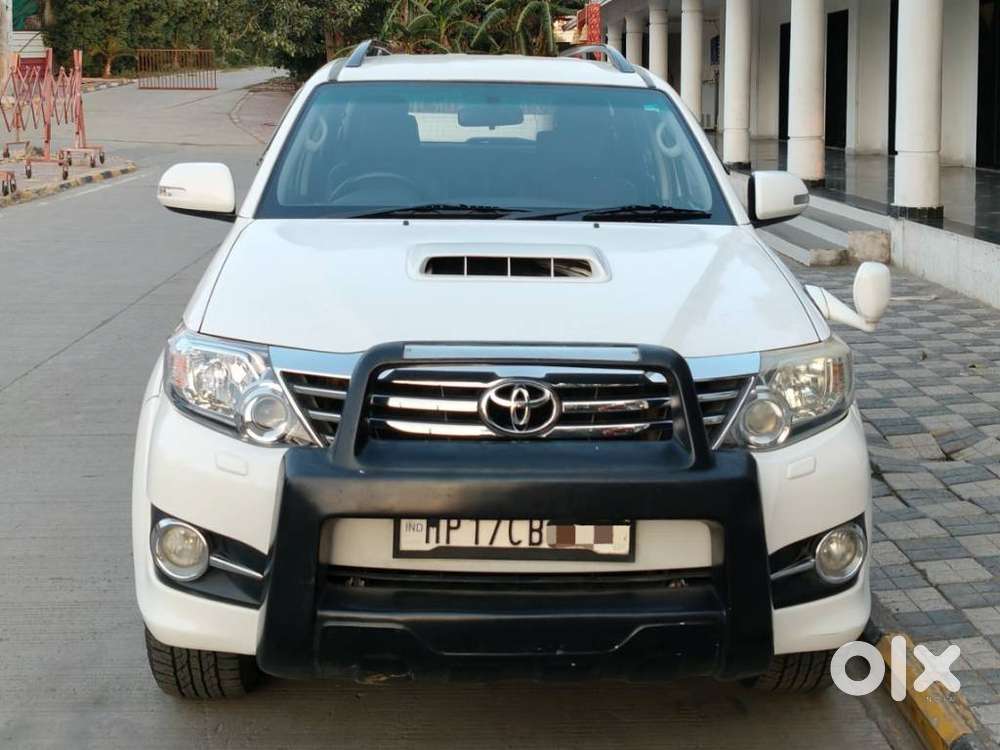 Toyota Fortuner 3.0 4x4 Manual, 2016, Diesel