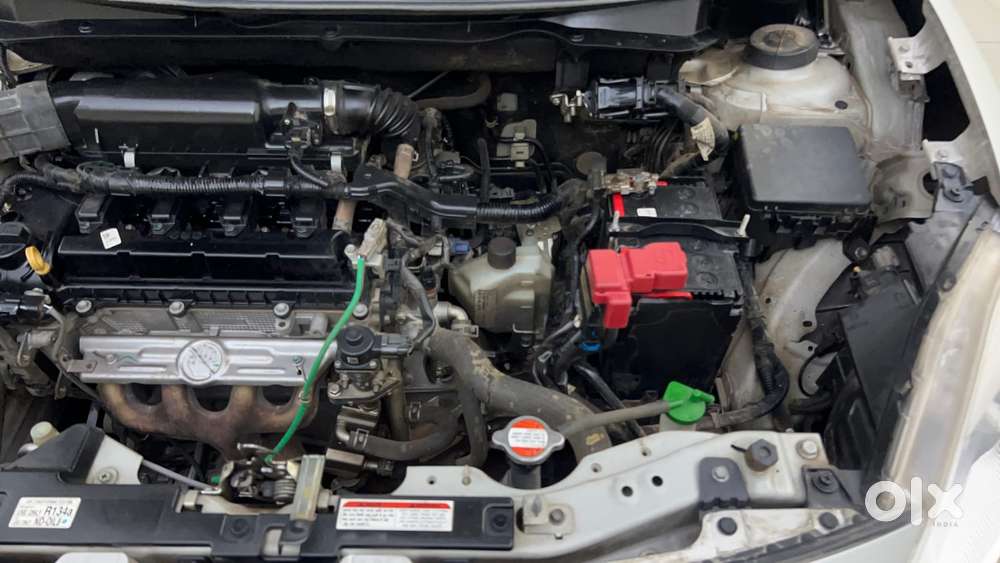 Maruti Suzuki Swift Amt Zxi, 2022, Petrol