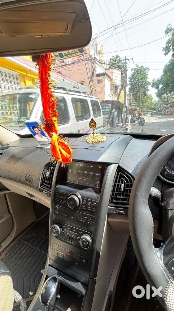 Mahindra Xuv500 Diesel 2016 Fourth Owner