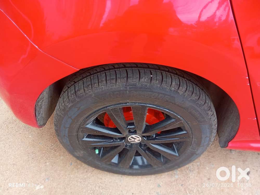 Volkswagen Polo Petrol Highline 1.2l, 2013, Petrol