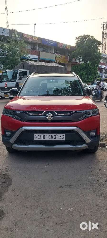 Maruti Suzuki Brezza 2023 Hybrid Genuine Odometer Reading,  Sunroof,