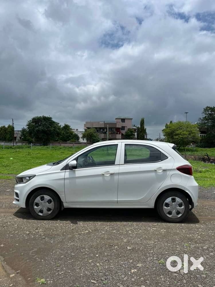 Tata Tiago Petrol 2021
