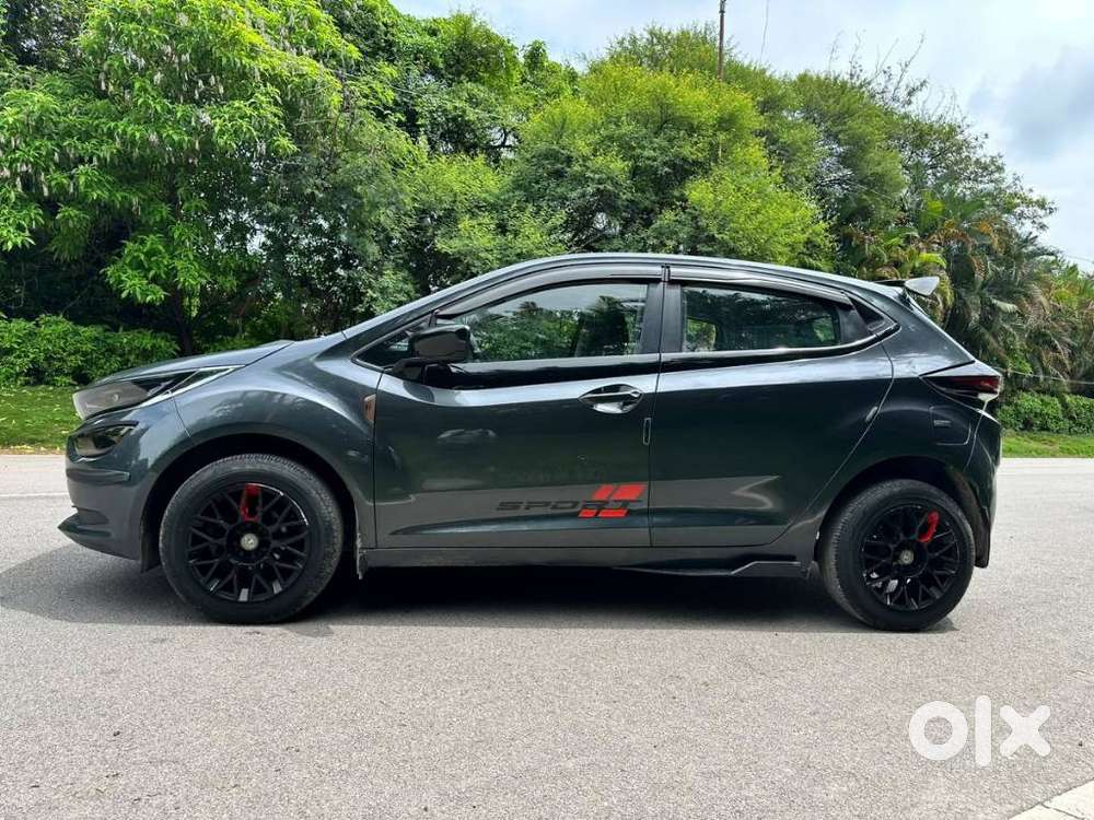 Tata Altroz 1.2 Xe, 2021, Petrol