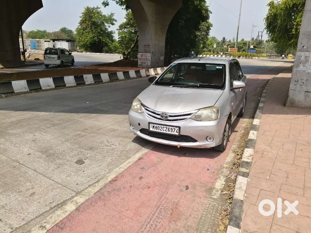 Toyota Etios Liva 2013 Petrol 83000 Km Driven