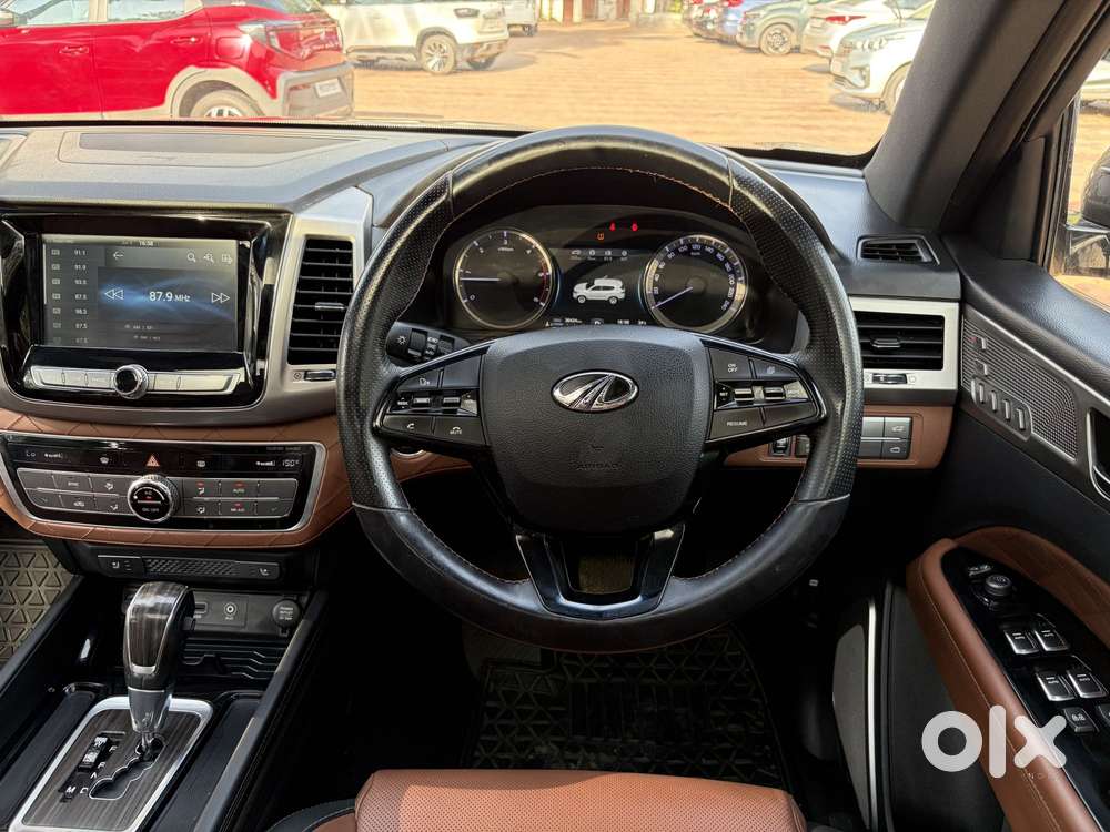 Mahindra Alturas G4 4wd At, 2019, Diesel