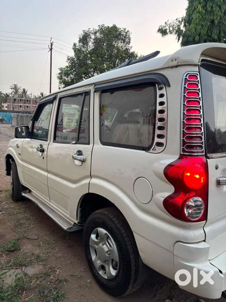 Mahindra Scorpio 2009 Diesel Manual