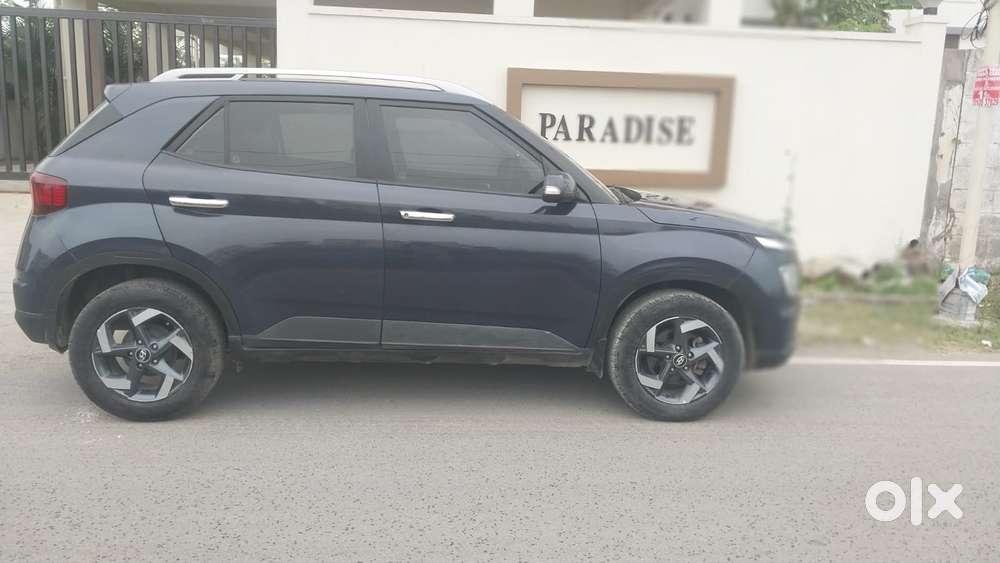 Hyundai Venue Sx Dual Tone Turbo, 2020, Petrol